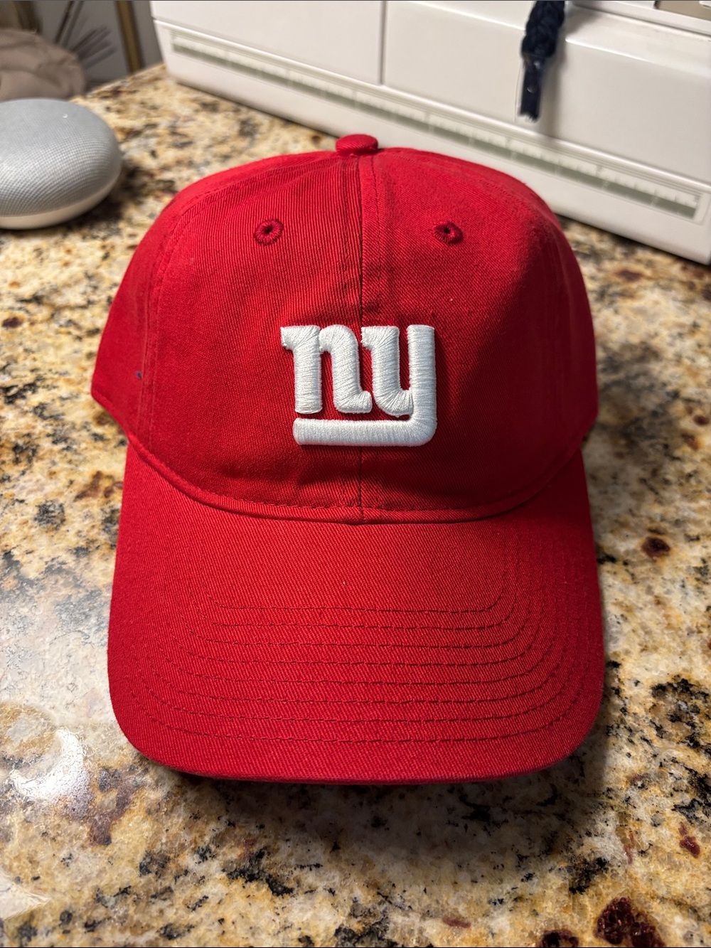 NWT NY Giants NFL Reebok Team Apparel Adjustable Red Hat